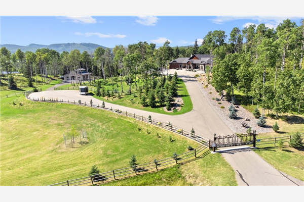 226175 1331 Drive W, Rural Foothills County