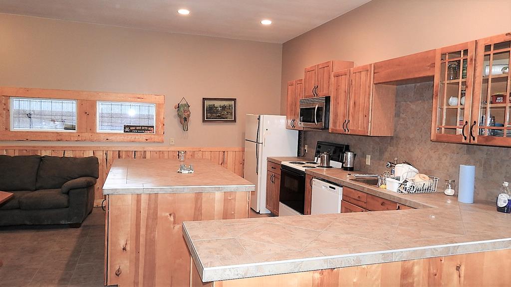 Listing A2000112 - Large Photo # 35