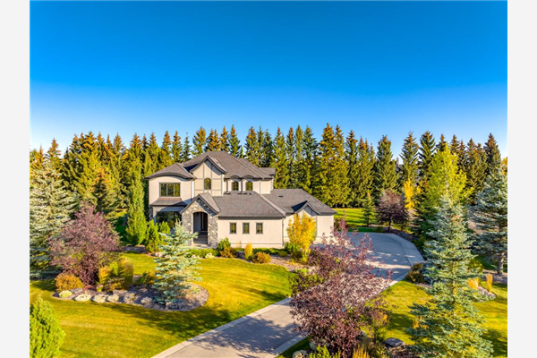 8 Mackenas Way, Rural Rocky View County