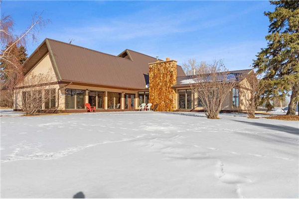 3002 57 Avenue, Olds