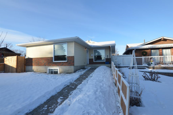 244 Midridge Crescent SE, Calgary