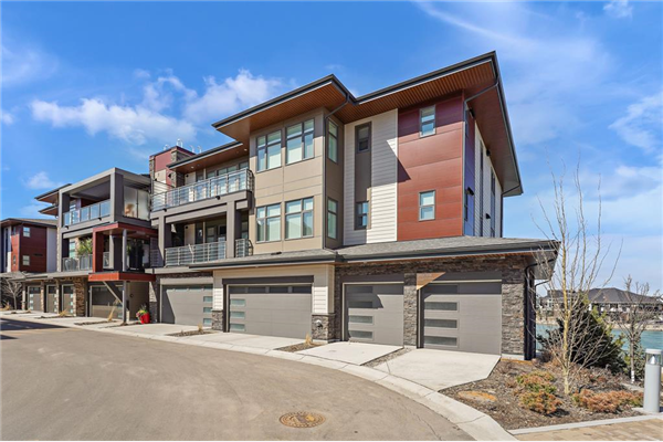 29 Mahogany Circle SE, Calgary
