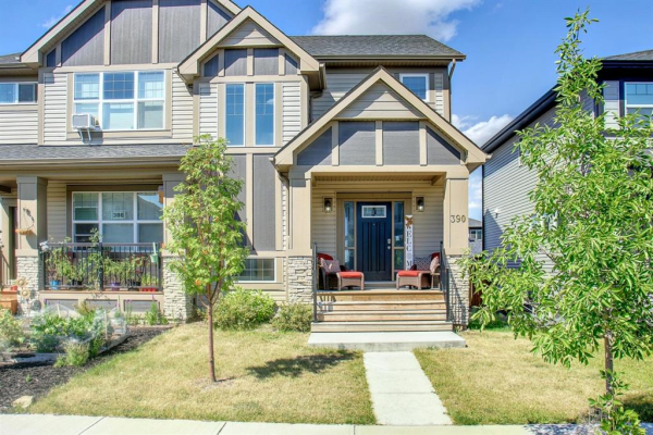 390 Hillcrest  Road SW, Airdrie