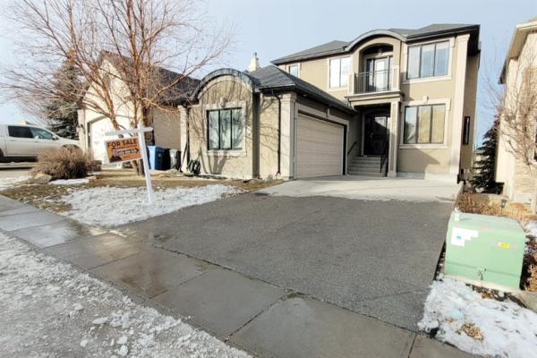 8 Coulee Park SW, Calgary