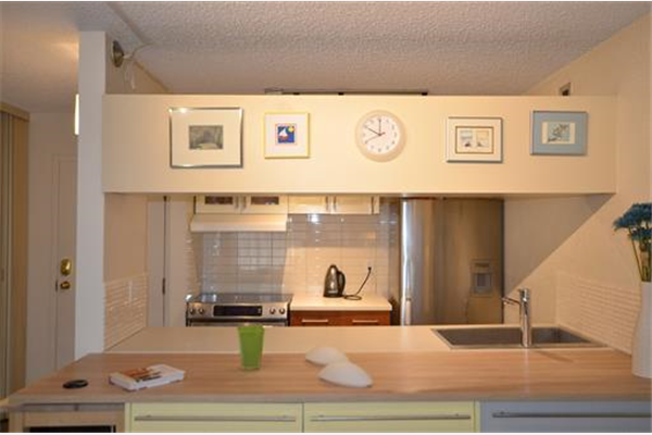 221 6 Avenue SE, Calgary