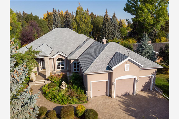 135 Eagle Ridge Drive SW, Calgary
