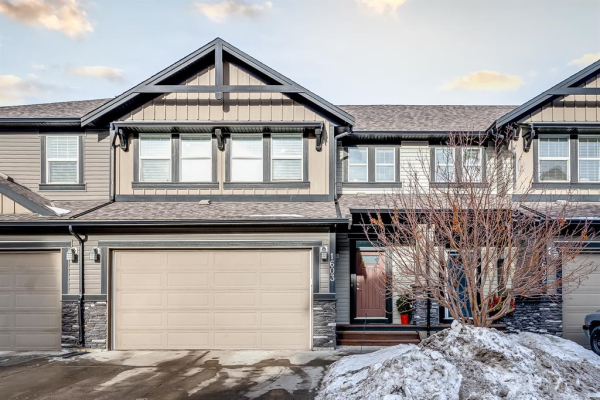 1086 Williamstown Boulevard NW, Airdrie