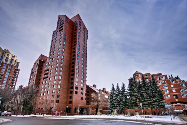 500 Eau Claire Avenue SW, Calgary