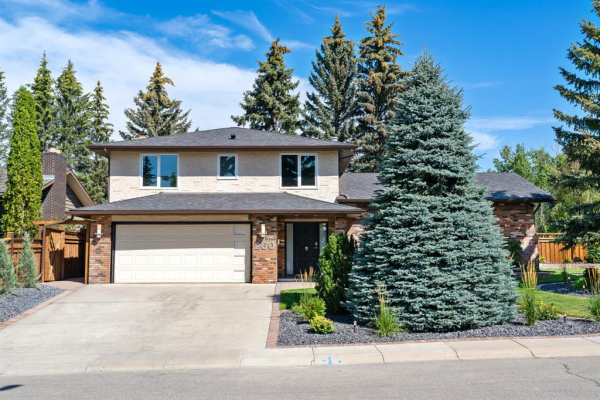 260 Pump Hill Crescent SW, Calgary