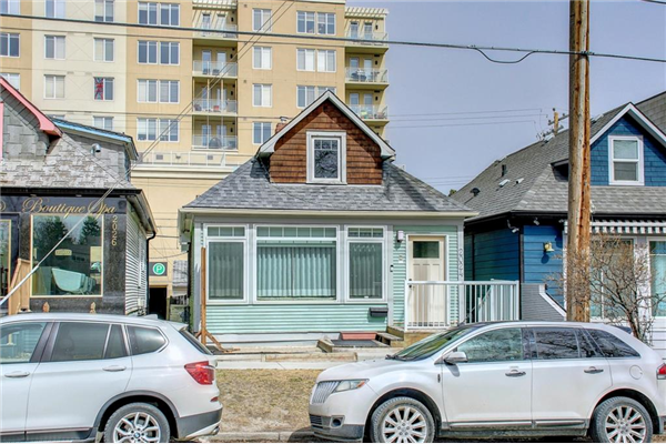 2024 34 Avenue SW, Calgary