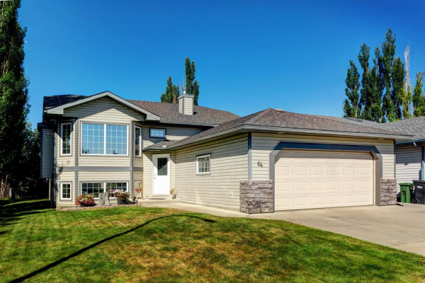 64 Aspen Creek Way, Strathmore
