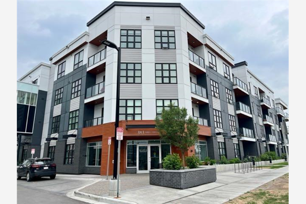 383 Smith Street NW, Calgary