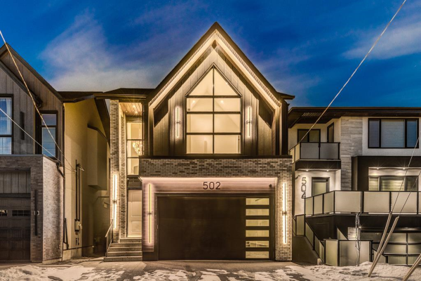 502 30 Avenue NE, Calgary