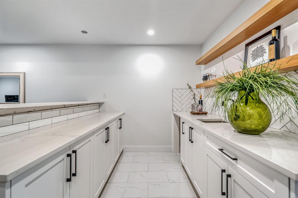 Listing A2021552 - Large Photo # 39