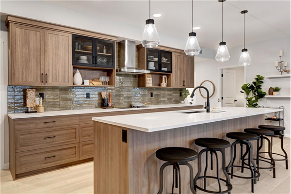 33 Carringham Gate NW, Calgary