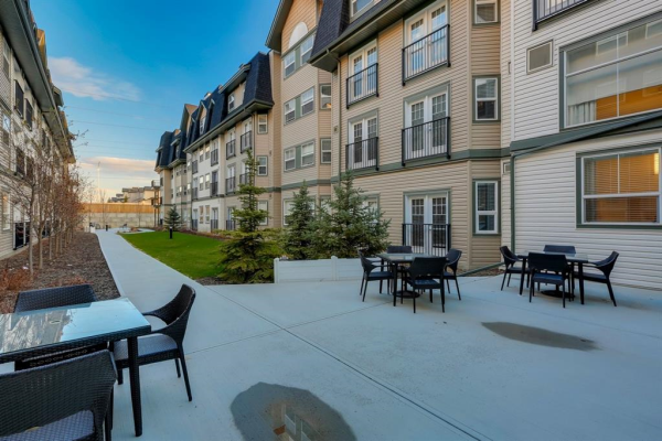 2635 Eversyde Avenue SW, Calgary