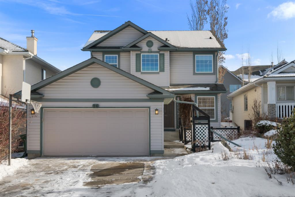 26 Valley Ponds Crescent NW, Calgary