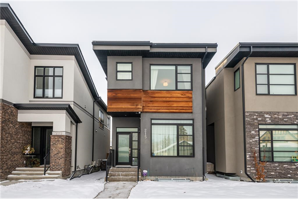 215 18 Street NW, Calgary