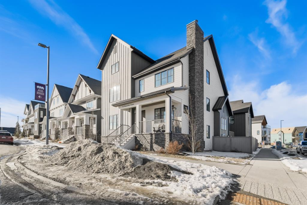 10 Alexandria Green SW, Calgary