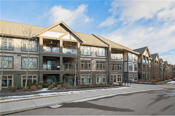 45 Aspenmont Heights SW, Calgary