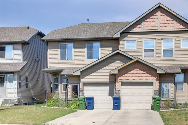706 Luxstone Gate SW, Airdrie