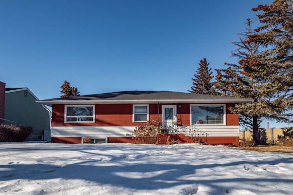 1615 22A Street NW, Calgary
