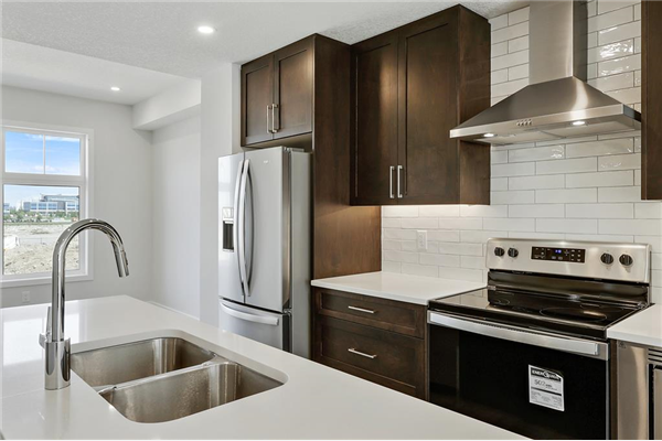 161 Les Jardins Park SE, Calgary