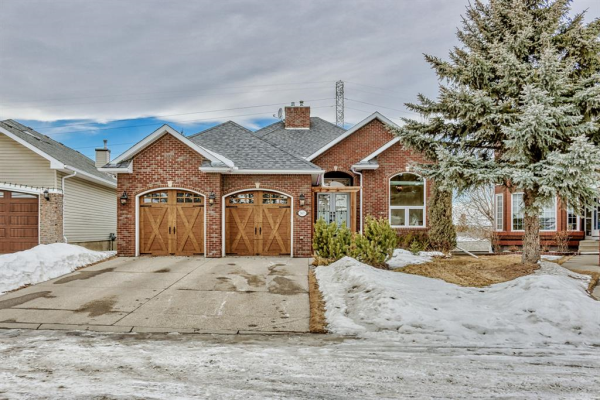 167 Valley Ridge Green NW, Calgary