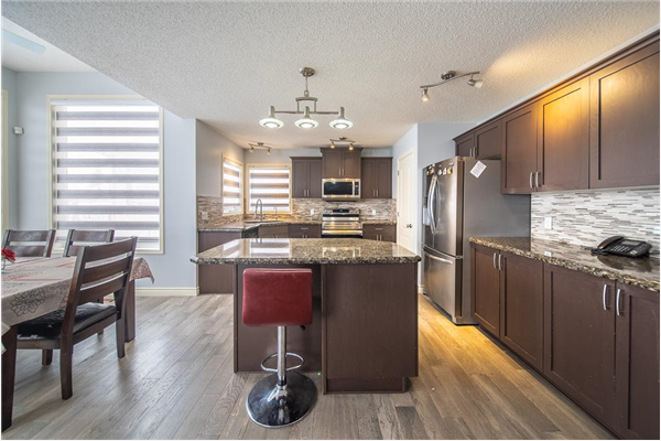 300 Everglade Circle SW, Calgary