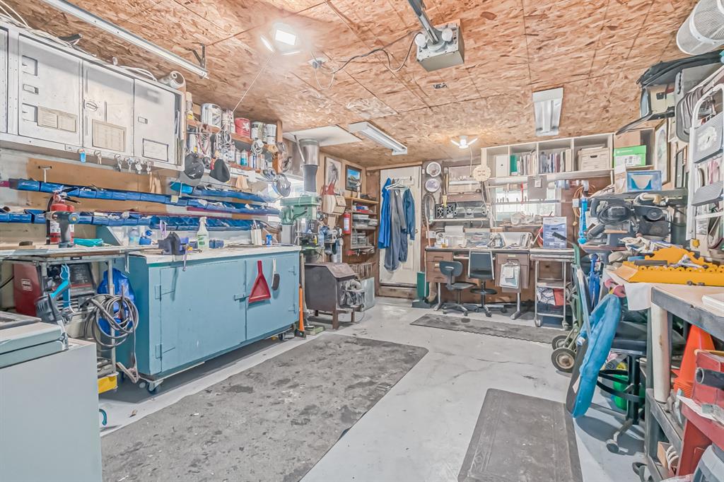 Listing A2028594 - Large Photo # 32