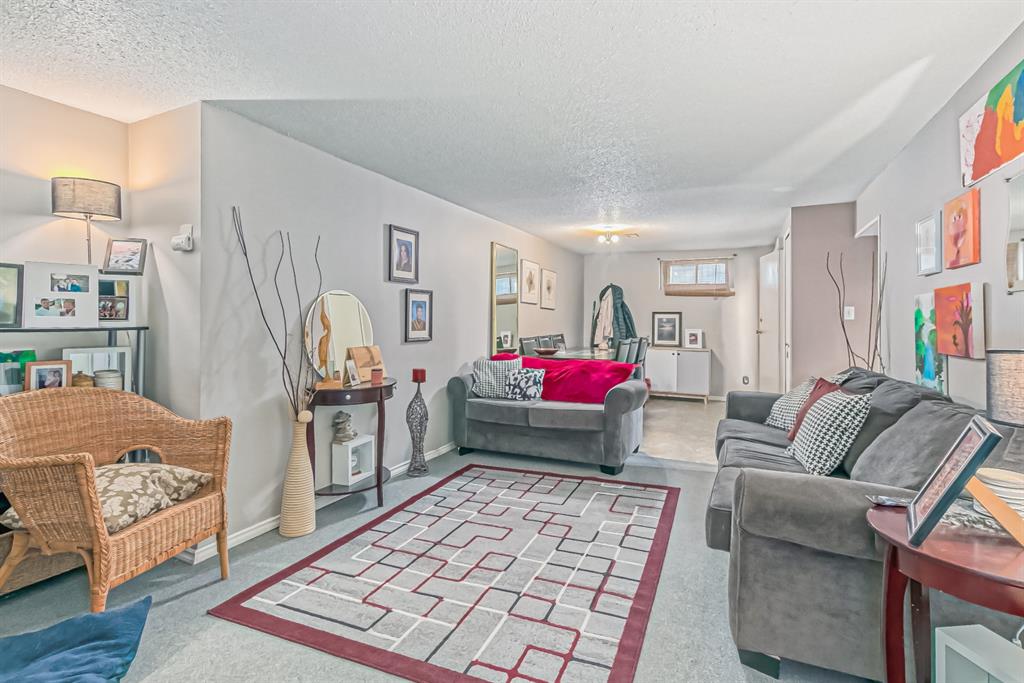 Listing A2028594 - Large Photo # 23