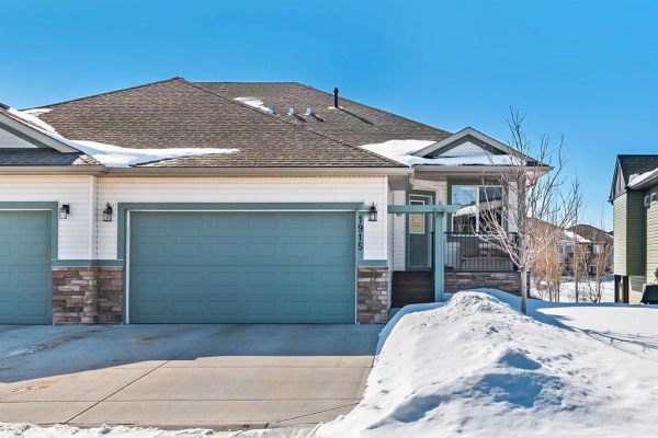 1915 High Park Circle NW, High River