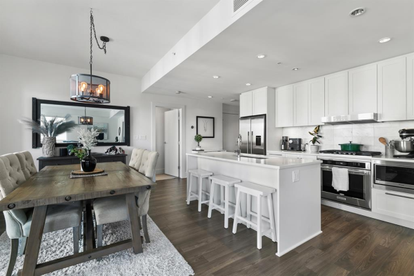 46 9 Street NE, Calgary