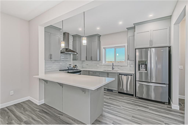 28 Sage Hill Crescent NW, Calgary