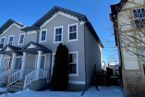 326 Elgin Point SE, Calgary