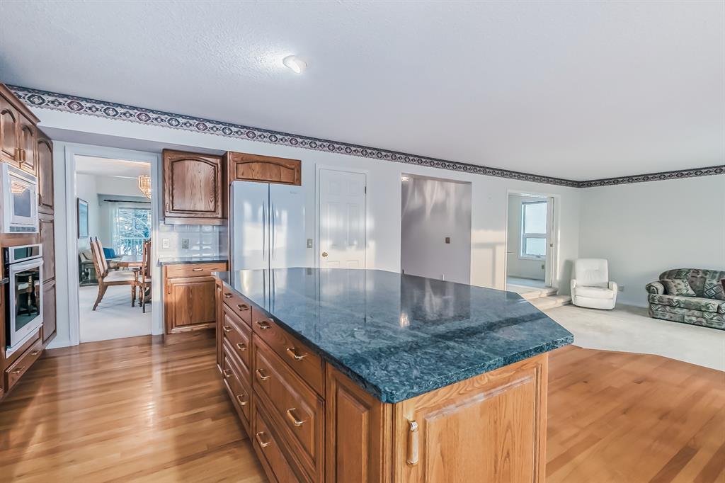 Listing A2030368 - Large Photo # 11