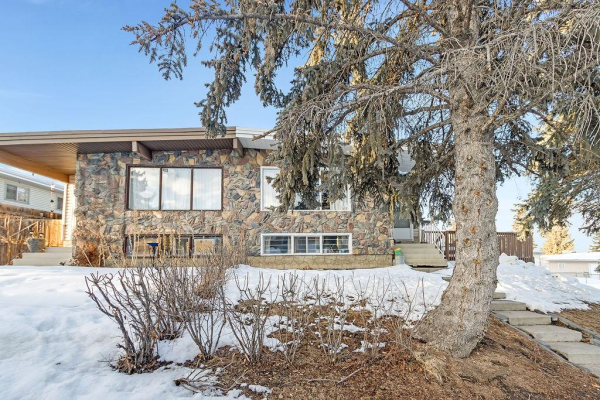 826 Canfield Way SW, Calgary