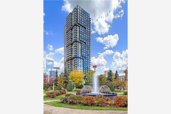 310 12 Avenue SW, Calgary
