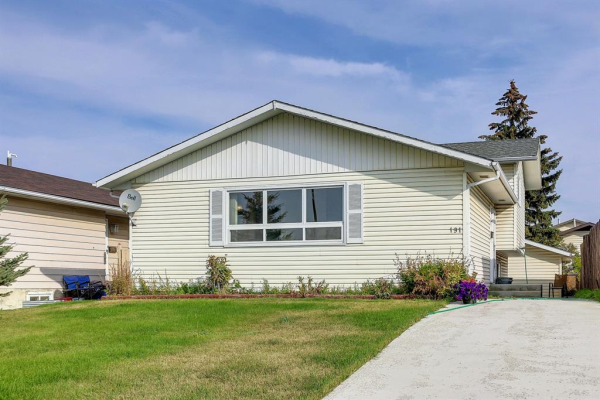 191 Rundlefield Crescent NE, Calgary