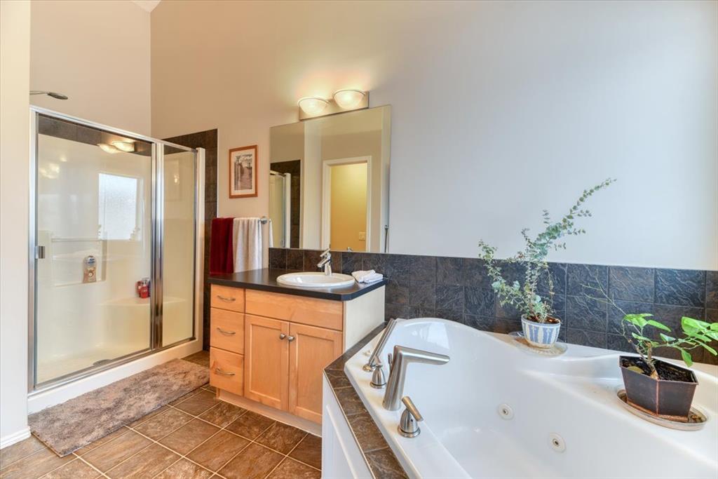 Listing A2031047 - Large Photo # 25