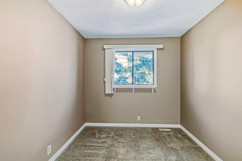 Listing A2031213 - Large Photo # 17