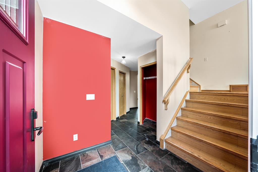 Listing A2031225 - Large Photo # 2