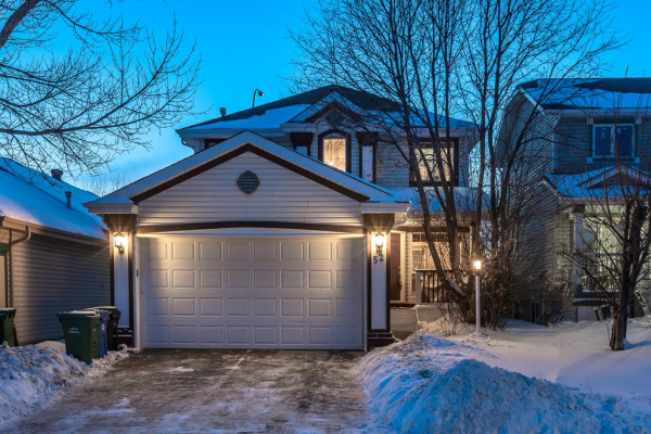 52 Coventry Green NE, Calgary