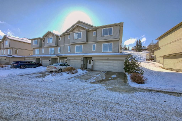 158 Crawford Drive, Cochrane