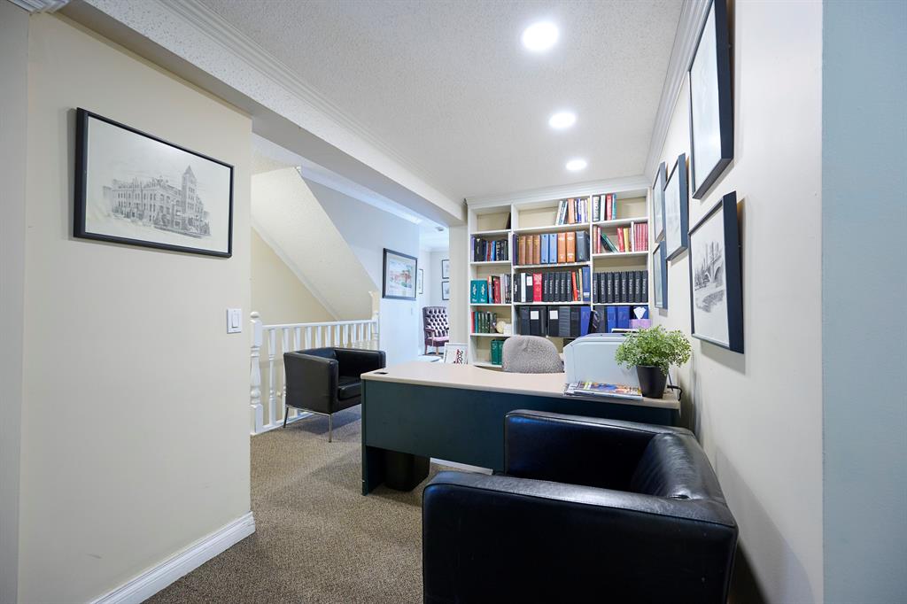 Listing A2031858 - Large Photo # 25