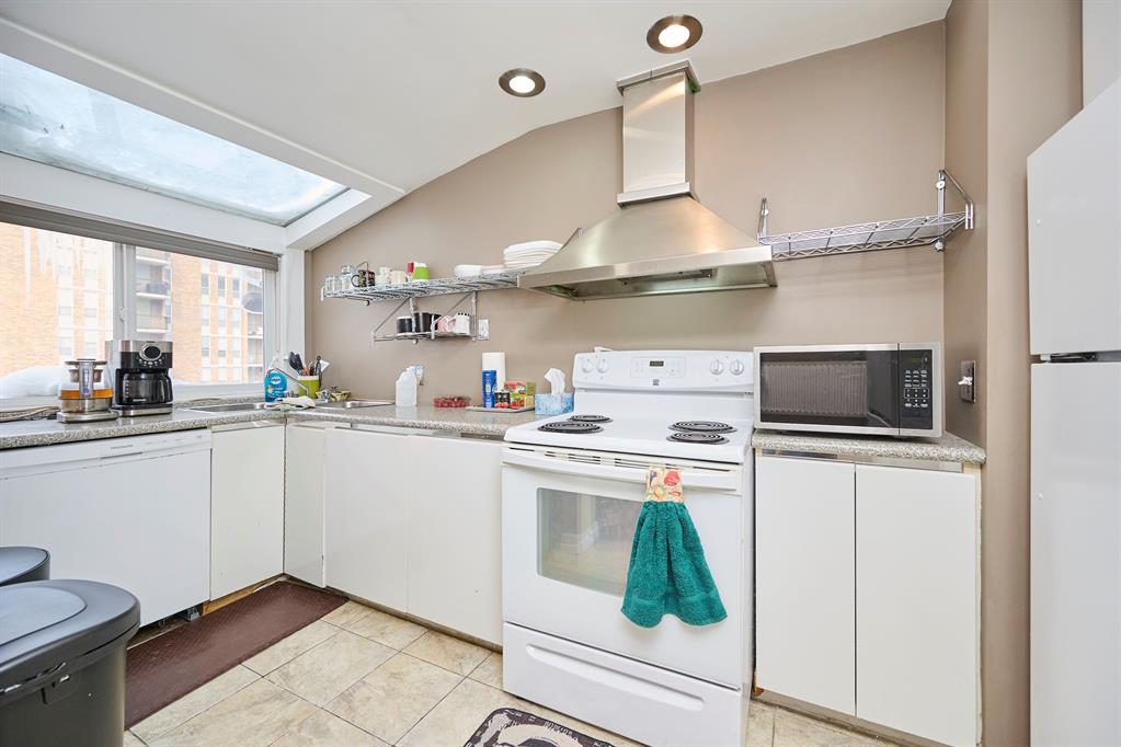 Listing A2031858 - Large Photo # 21