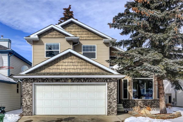 143 Waterstone Crescent SE, Airdrie
