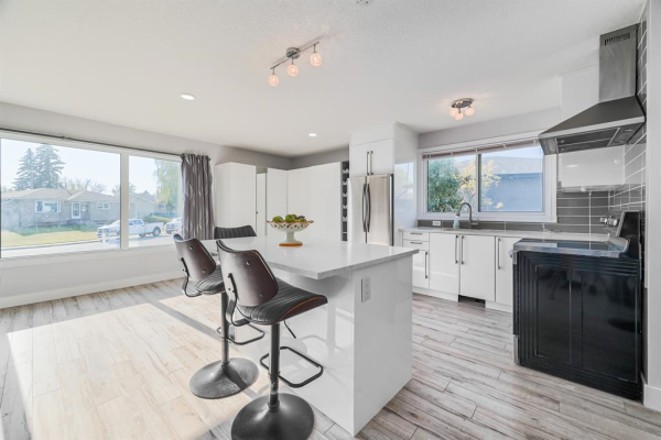 824 Avonlea Place SE, Calgary