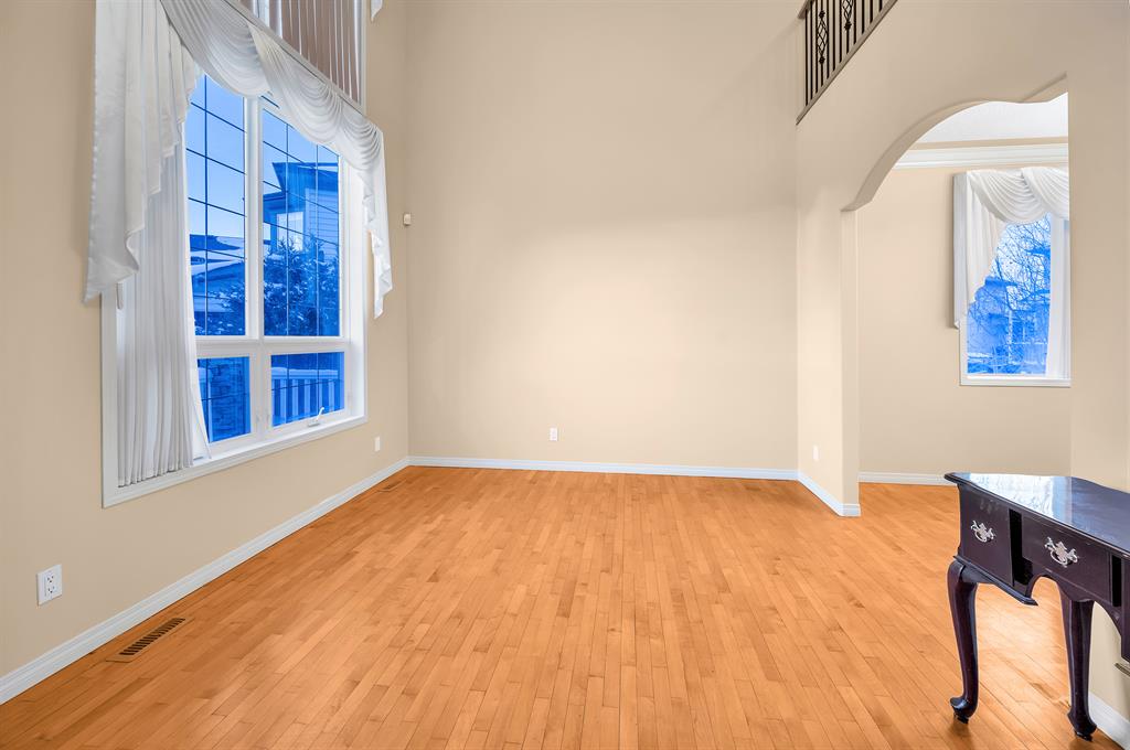 Listing A2032179 - Large Photo # 10