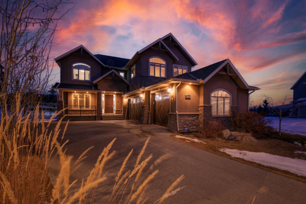 20 Fortress Court SW, Calgary